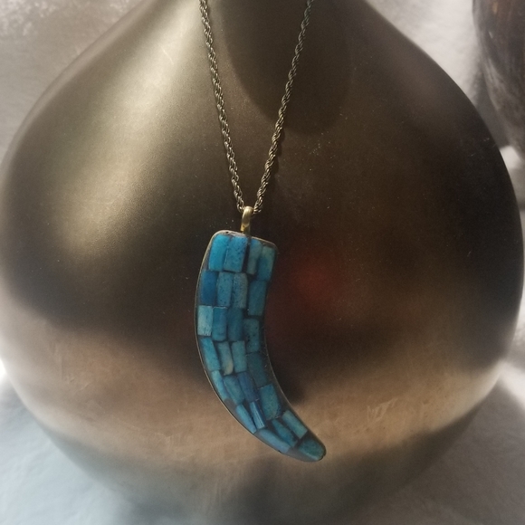 Turquoise Necklace - Picture 4 of 4